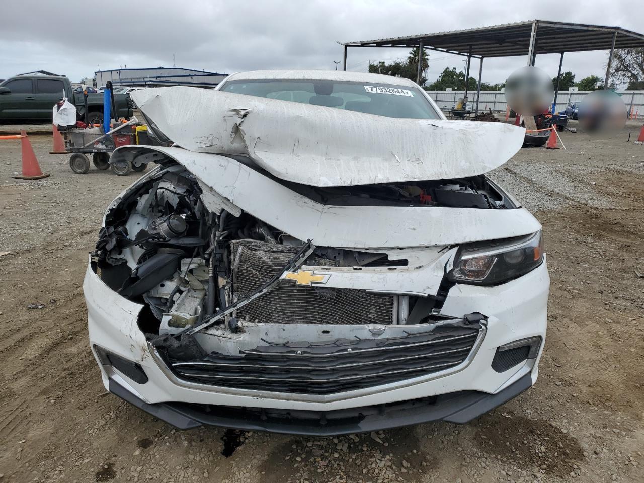 2018 Chevrolet Malibu VIN 1G1ZD5ST9JF266480 Copart auction photo, front end damage thumbnail 5