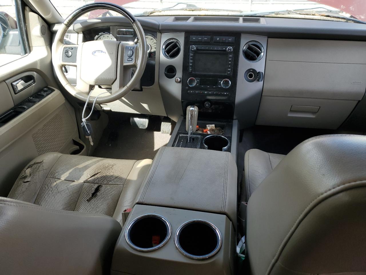 2012 Ford Expedition VIN 1FMJU1K50CEF58389 Copart auction photo, mechanical / normal wear damage thumbnail 8