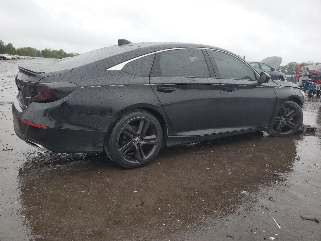 2018 Honda Accord VIN 1HGCV1F32JA096071 Copart auction photo, front end / minor dent/scratches damage thumbnail 3