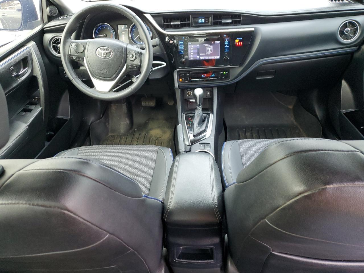 2018 Toyota Corolla VIN 2T1BURHE2JC020582 Copart auction photo, front end / minor dent/scratches damage thumbnail 8
