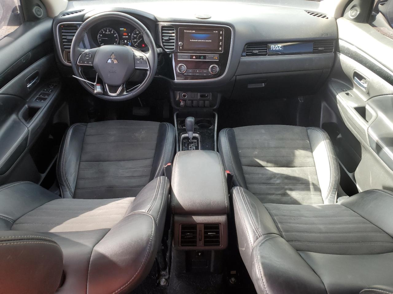 2019 Mitsubishi Outlander VIN JA4AZ3A30KZ046876 Copart auction photo, side damage thumbnail 8