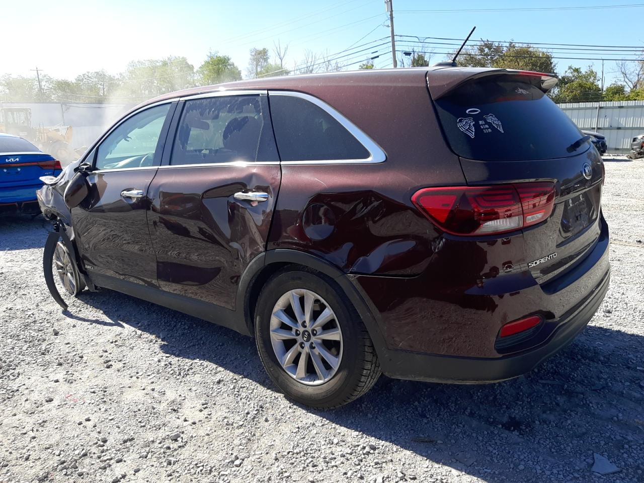 2020 KIA Sorento VIN 5XYPGDA3XLG683334 Copart auction photo, front end / side damage thumbnail 2
