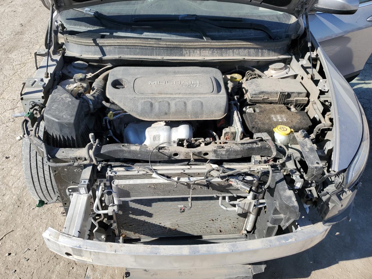 2018 Jeep Grand Cherokee VIN 1C4PJLLB5JD557748 Copart auction photo, front end damage thumbnail 12