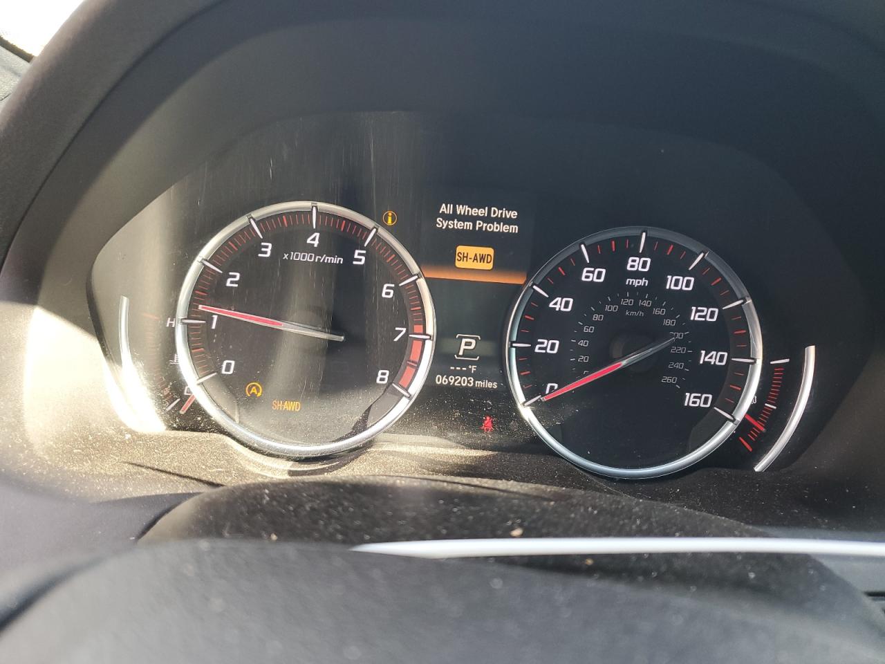 2018 Acura TLX VIN 19UUB3F6XJA000304 Copart auction photo, front end / minor dent/scratches damage thumbnail 9