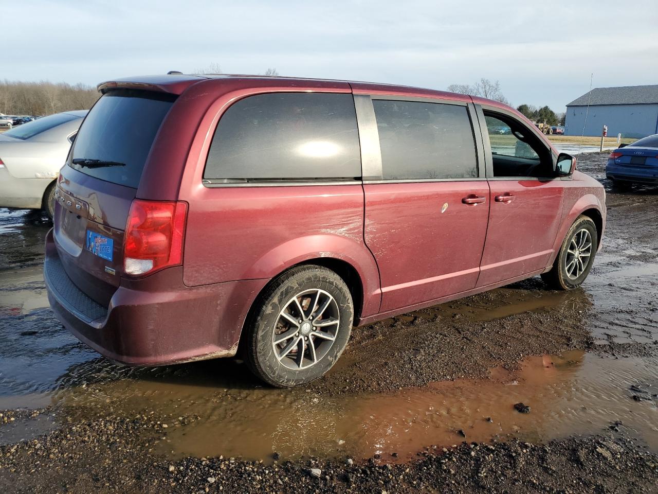 2018 Dodge Caravan VIN 2C4RDGBG6JR221687 Copart auction photo, mechanical damage thumbnail 3