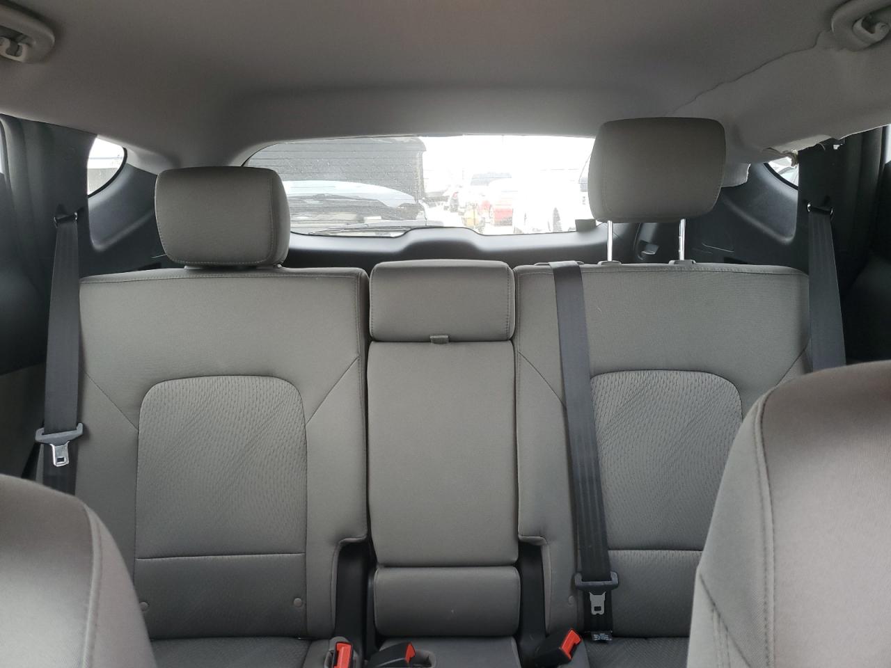 2018 Hyundai Santa Fe VIN 5XYZU3LB0JG537053 Copart auction photo, rear end / side damage thumbnail 10