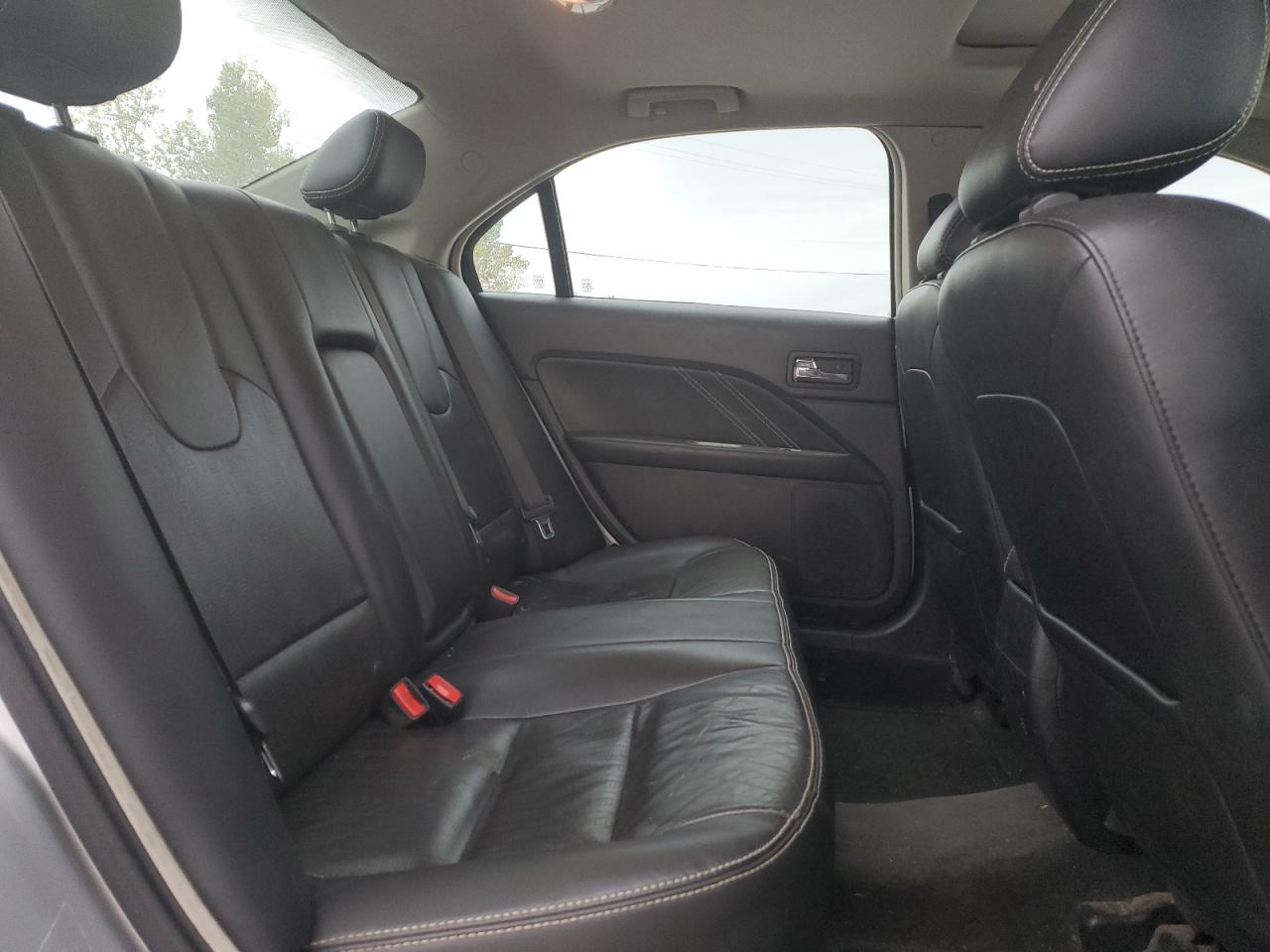 2011 Ford Fusion VIN 3FAHP0KC3BR127338 Copart auction photo, front end damage thumbnail 10