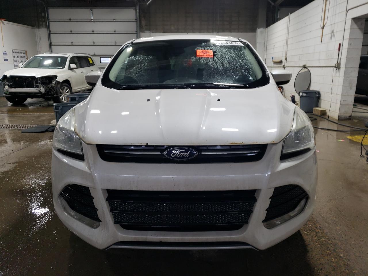 2015 Ford Escape VIN 1FMCU0GX0FUA78893 Copart auction photo, vandalism / side damage thumbnail 5