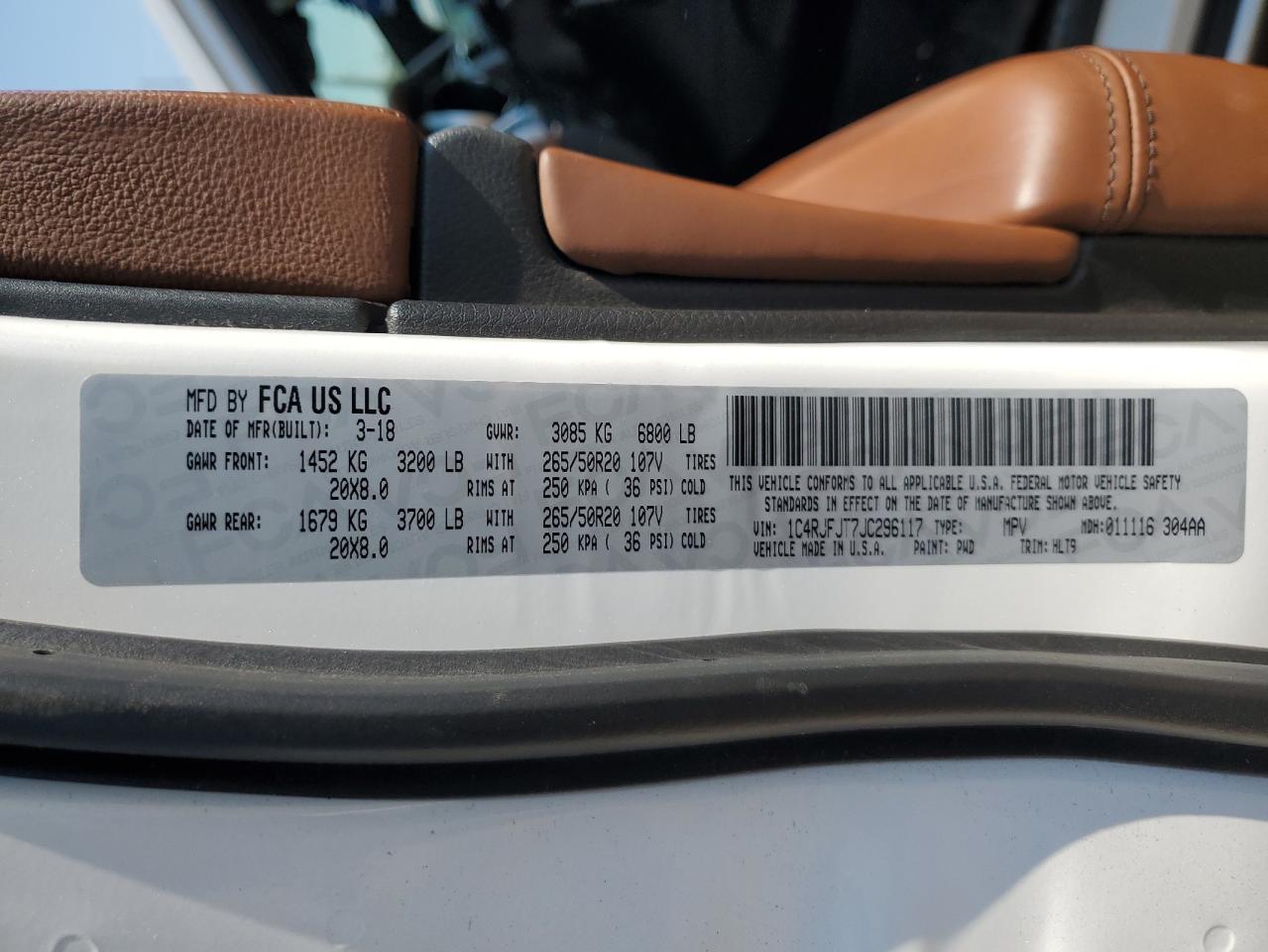 2018 Jeep Grand Cherokee VIN 1C4RJFJT7JC296117 Copart auction photo, front end / side damage thumbnail 15