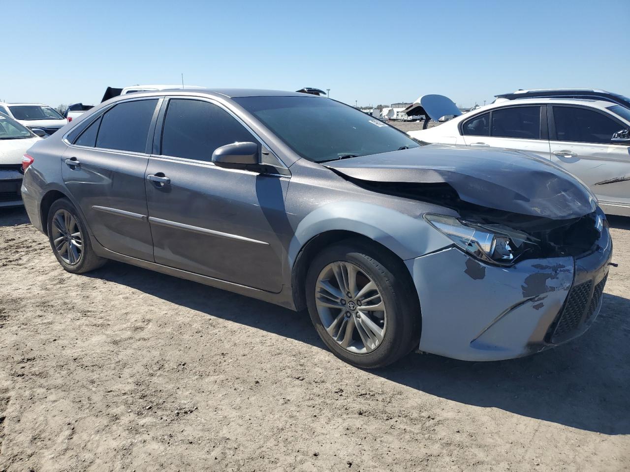 2017 Toyota Camry VIN 4T1BF1FK8HU743060 Copart auction photo, front end / minor dent/scratches damage thumbnail 4