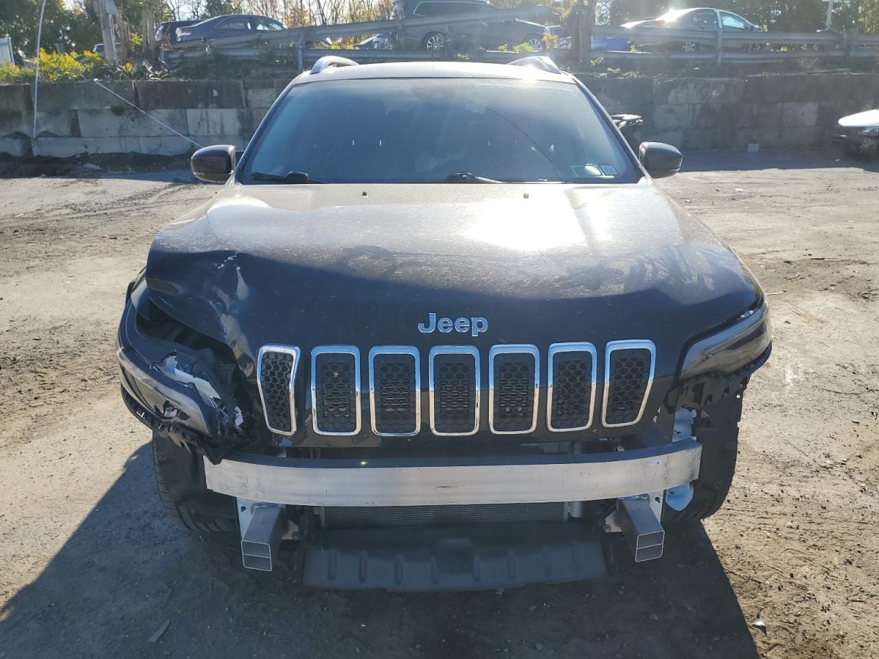 2021 Jeep Grand Cherokee VIN 1C4PJMLB2MD109574 Copart auction photo, front end / minor dent/scratches damage thumbnail 5