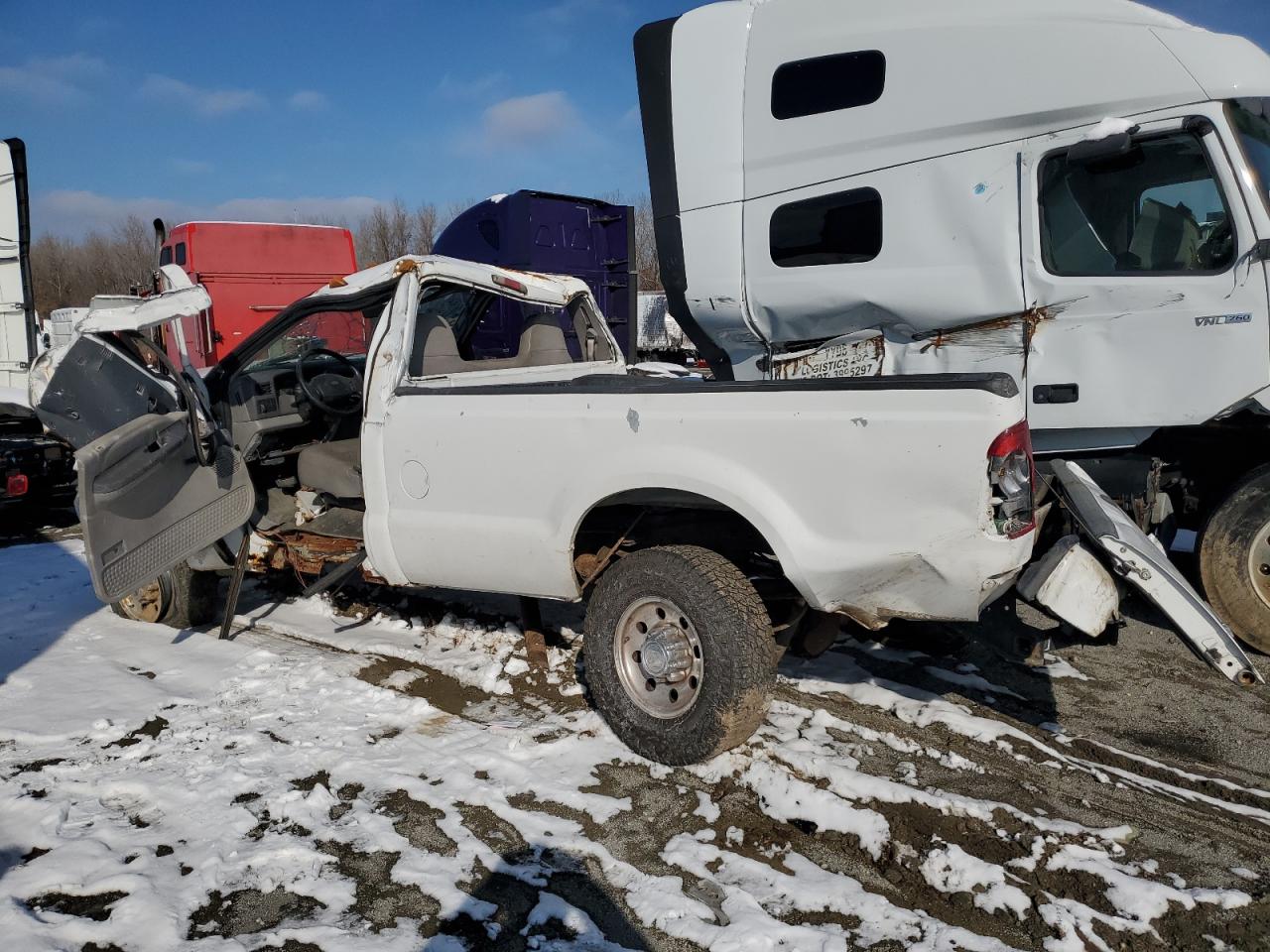 2001 Ford F350 VIN 1FTSF31L91EB39274 Copart auction photo, all over damage thumbnail 2