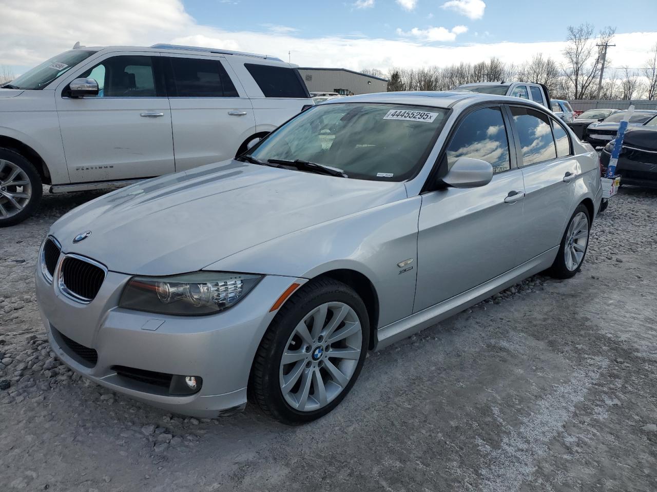 2011 BMW 3er VIN WBAPK7C58BA464155