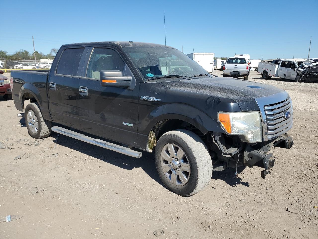 2011 Ford F-150 VIN 1FTFW1CT1BFC29596 Copart auction photo, front end / rear end damage thumbnail 4