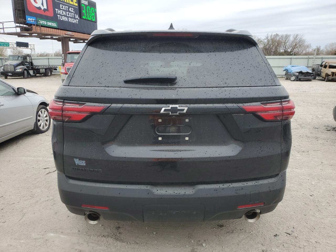 2022 Chevrolet Traverse VIN 1GNERFKWXNJ185960 Copart auction photo, side damage thumbnail 6