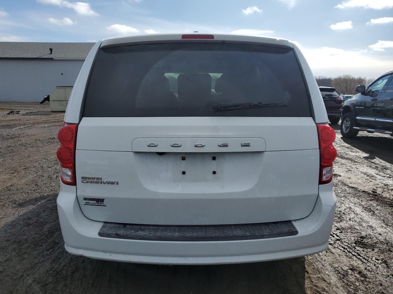 2020 Dodge Caravan VIN 2C4RDGBG8LR236954 Copart auction photo, undercarriage / front end damage thumbnail 6