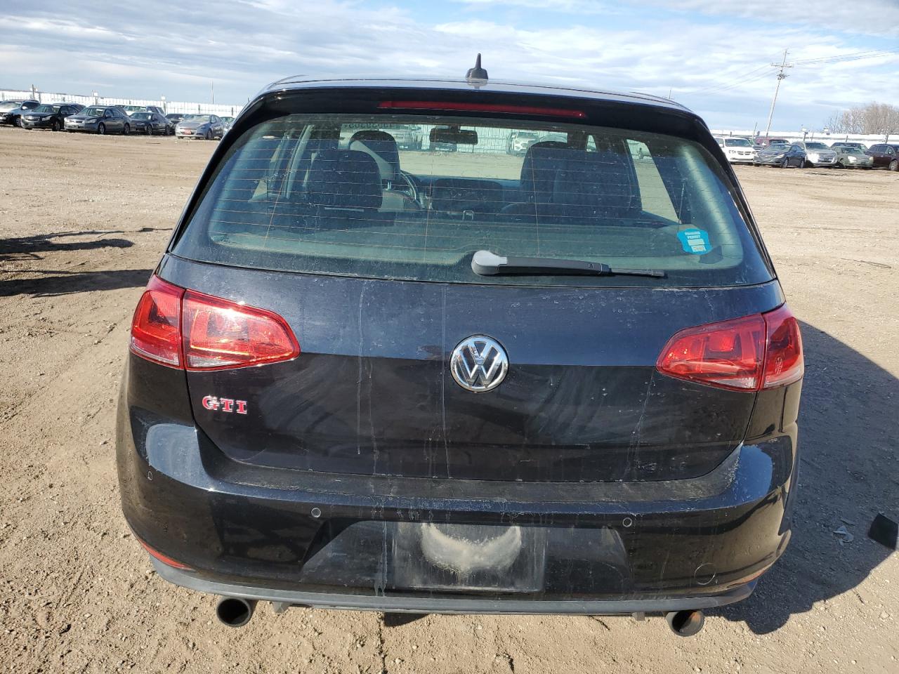 2015 Volkswagen GTI VIN 3VW547AU2FM099413 Copart auction photo, hail damage thumbnail 6