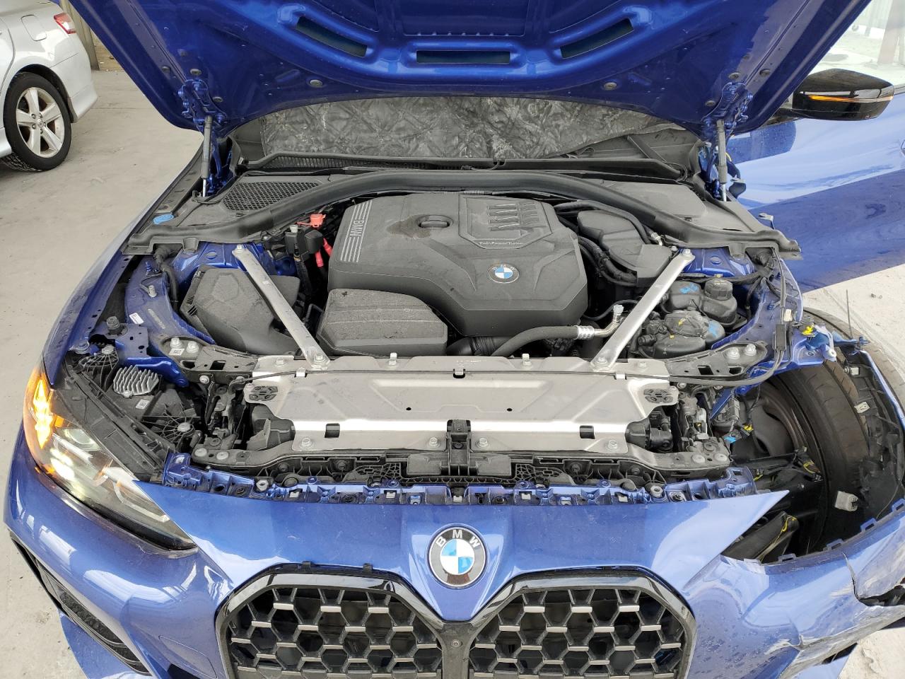 2023 BMW 4er VIN WBA63AV08PFP34616 Copart auction photo, all over damage thumbnail 11