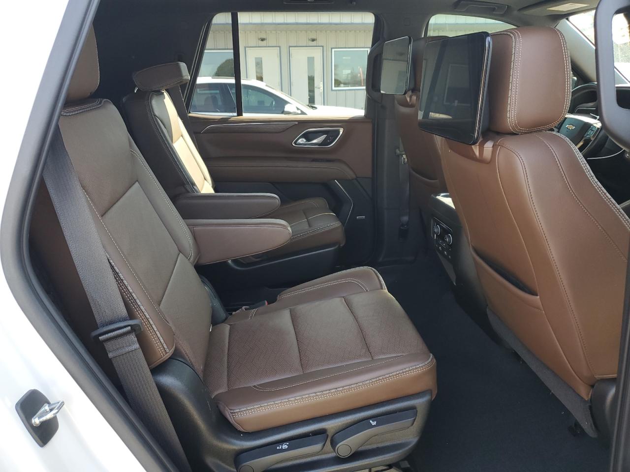 2021 Chevrolet Tahoe VIN 1GNSKTKLXMR228088 Copart auction photo, front end / undercarriage damage thumbnail 11