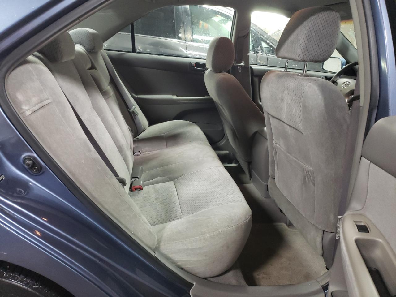 2004 Toyota Camry VIN 4T1BE32K04U807767 Copart auction photo, front end damage thumbnail 10