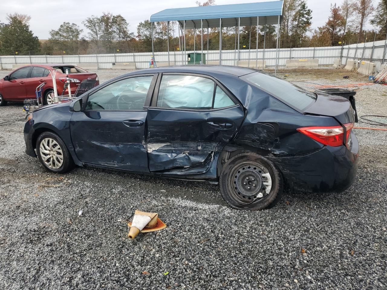 2019 Toyota Corolla VIN 2T1BURHE4KC135394 Copart auction photo, side damage thumbnail 2