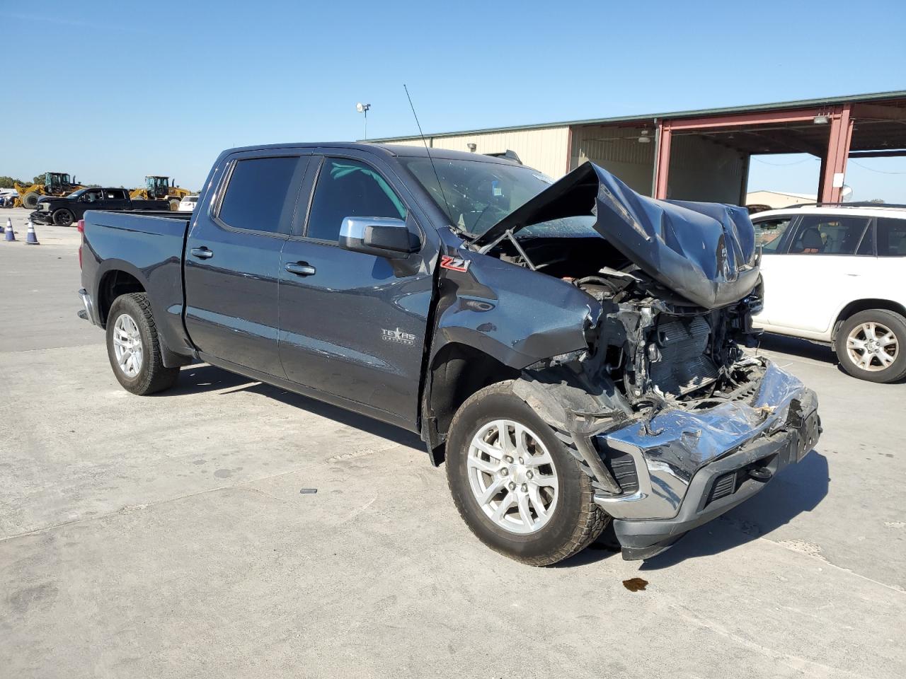 2020 Chevrolet Silverado VIN 3GCUYDED7LG154220 Copart auction photo, front end damage thumbnail 4