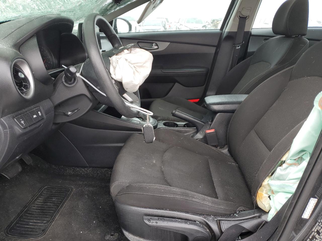 2021 KIA Forte VIN 3KPF24AD7ME267050 Copart auction photo, all over damage thumbnail 7