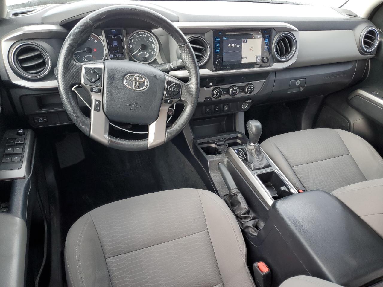 2017 Toyota Tacoma VIN 3TMAZ5CNXHM035068 Copart auction photo, front end damage thumbnail 8