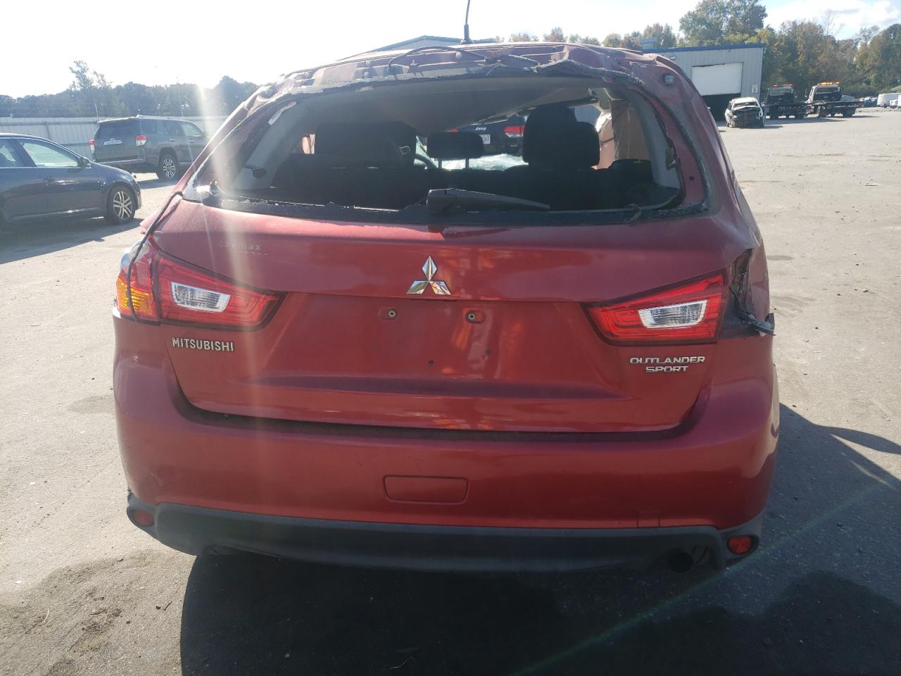2013 Mitsubishi Outlander VIN 4A4AP3AU6DE002968 Copart auction photo, rollover / all over damage thumbnail 6