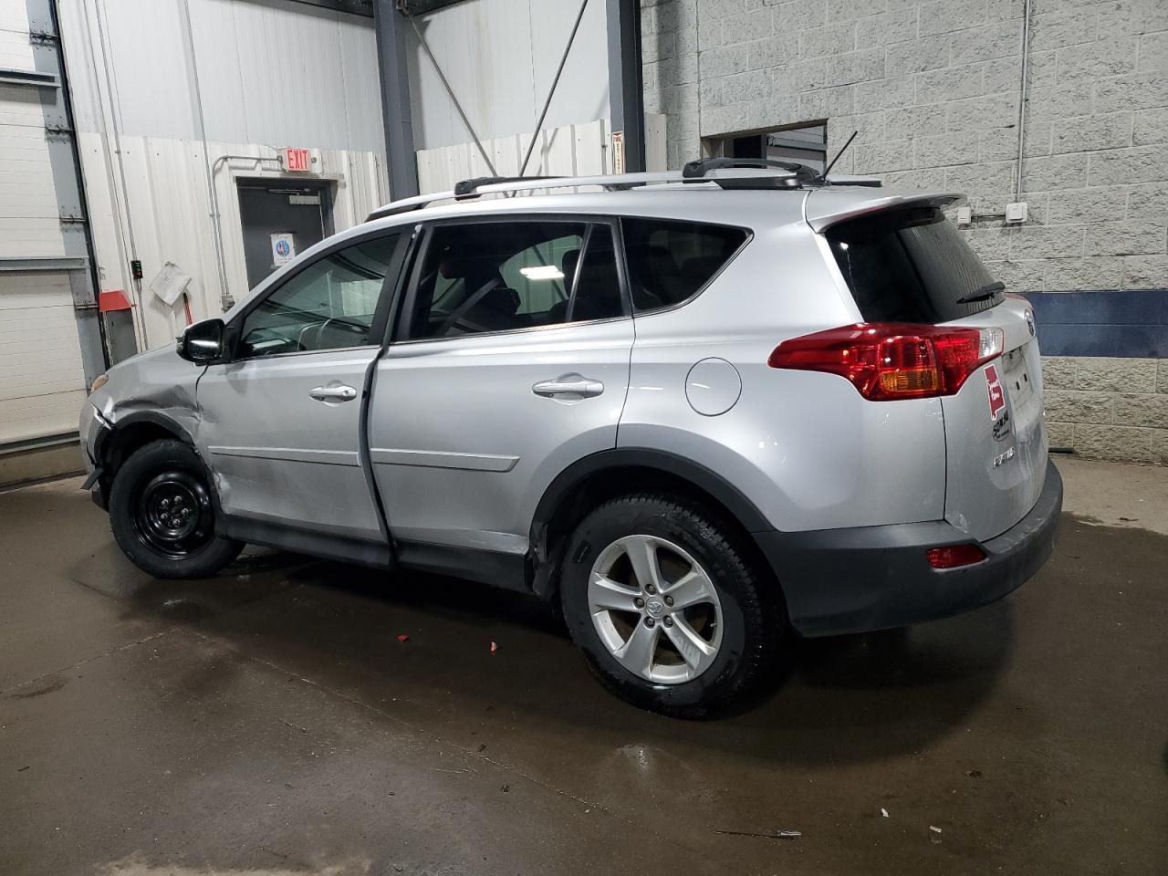 2014 Toyota RAV 4 VIN 2T3RFREV1EW136221 Copart auction photo, side / front end damage thumbnail 2
