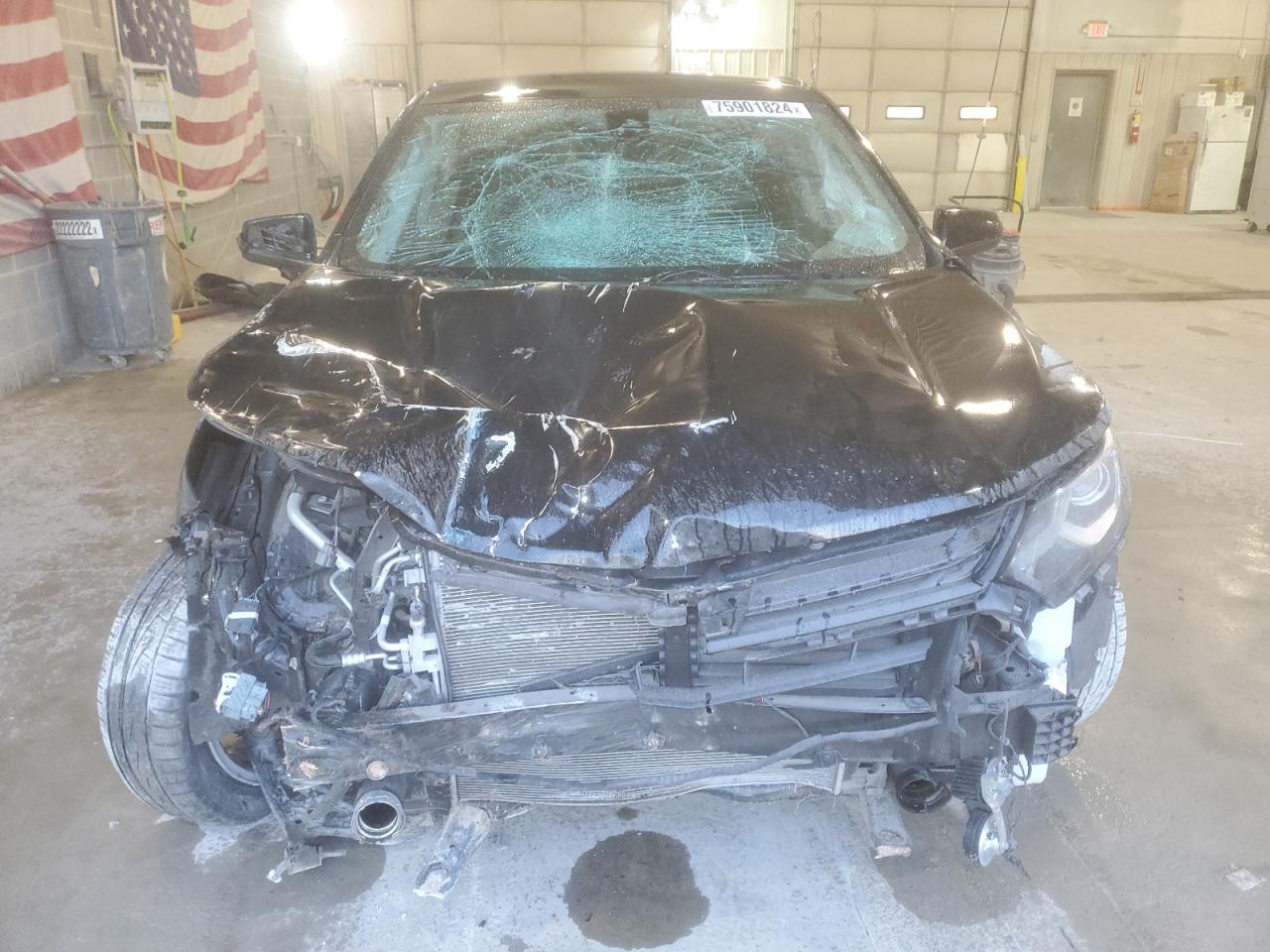 2021 Chevrolet Equinox VIN 2GNAXKEV3M6148938 Copart auction photo, front end / side damage thumbnail 5