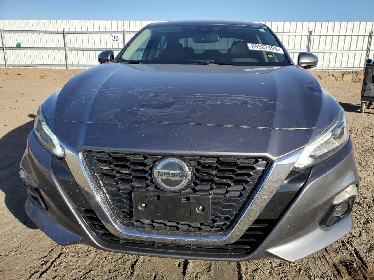 2019 Nissan Altima VIN 1N4BL4DV1KC179752 Copart auction photo, minor dent/scratches damage thumbnail 5