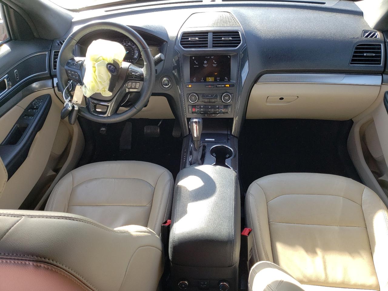 2018 Ford Explorer VIN 1FM5K8D8XJGA18766 Copart auction photo, front end / minor dent/scratches damage thumbnail 8
