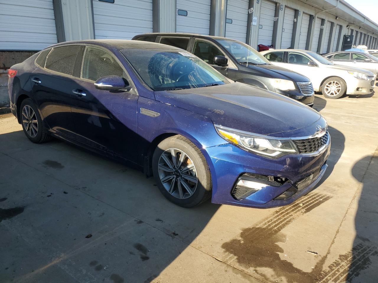 2019 KIA Optima VIN 5XXGU4L1XKG301925 Copart auction photo, minor dent/scratches damage thumbnail 4