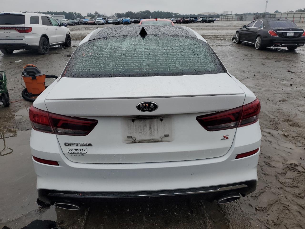 2019 KIA Optima VIN 5XXGT4L36KG360880 Copart auction photo, front end damage thumbnail 6