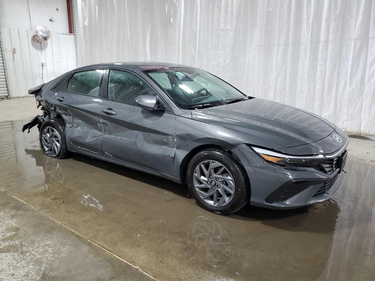 2024 Hyundai Elantra VIN KMHLM4DG2RU664382 Copart auction photo, all over damage thumbnail 4
