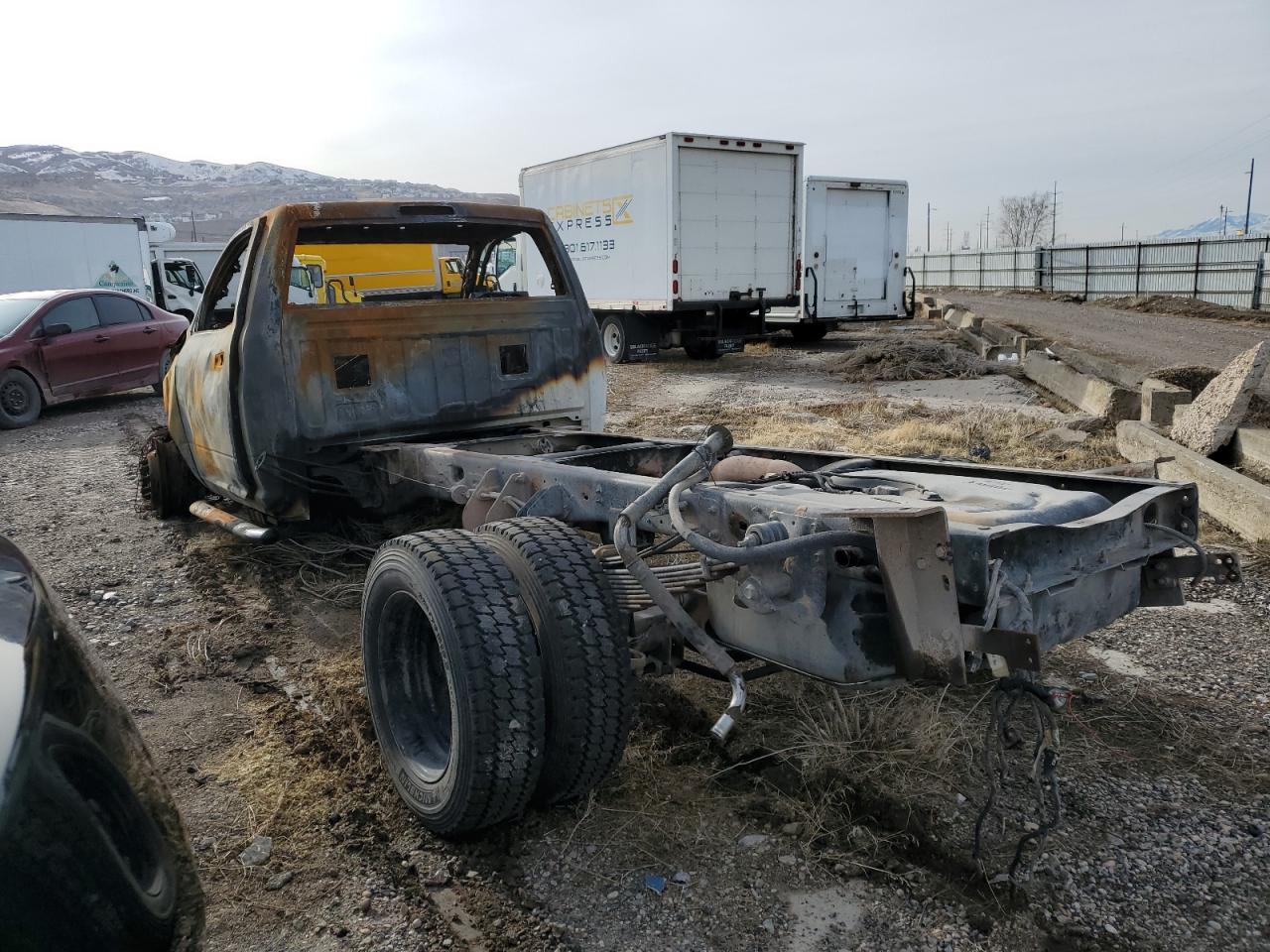2017 RAM 5500 VIN 3C7WRNBL3HG789985 Copart auction photo, burn damage thumbnail 2