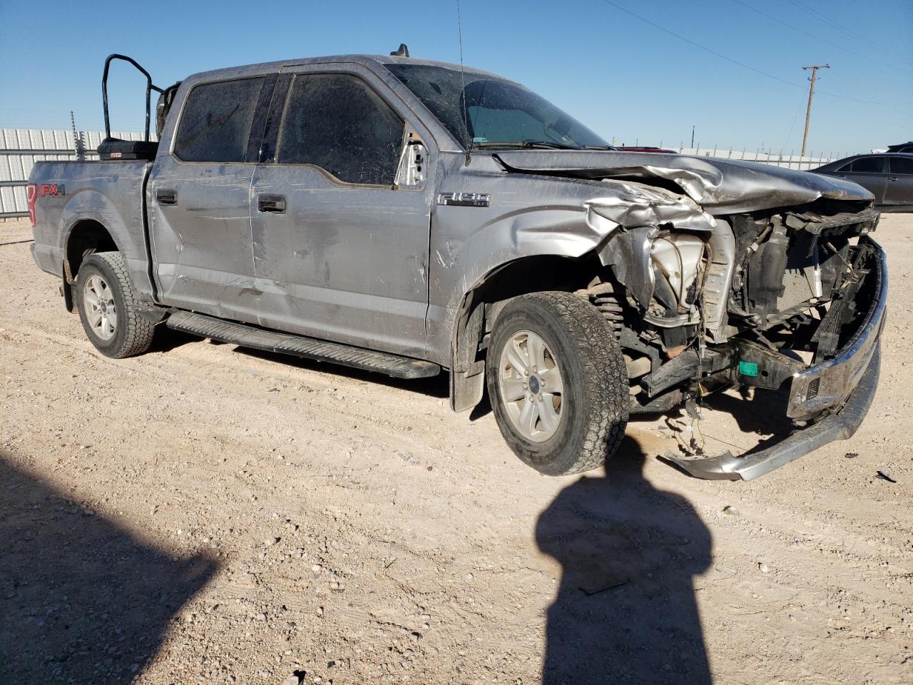 2020 Ford F-150 VIN 1FTEW1E52LKE43614 Copart auction photo, front end / side damage thumbnail 4