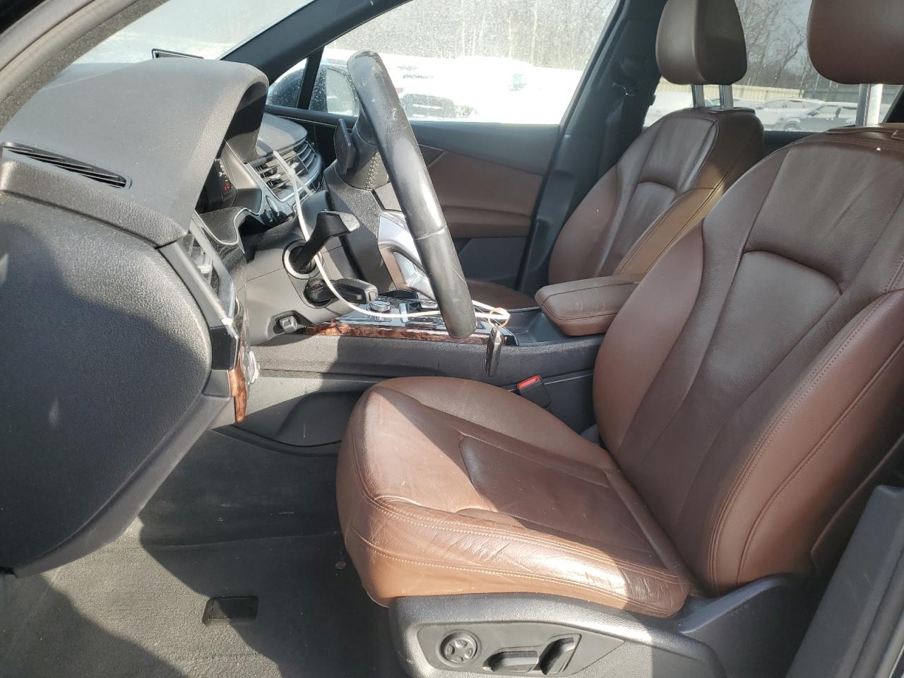 2017 Audi Q7 VIN WA1LAAF75HD025642 Copart auction photo, front end damage thumbnail 7