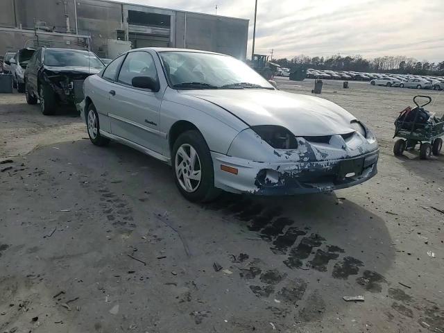 2000 Pontiac Sunfire VIN 1G2JB1240Y7450968 Copart auction photo, front end / minor dent/scratches damage thumbnail 11