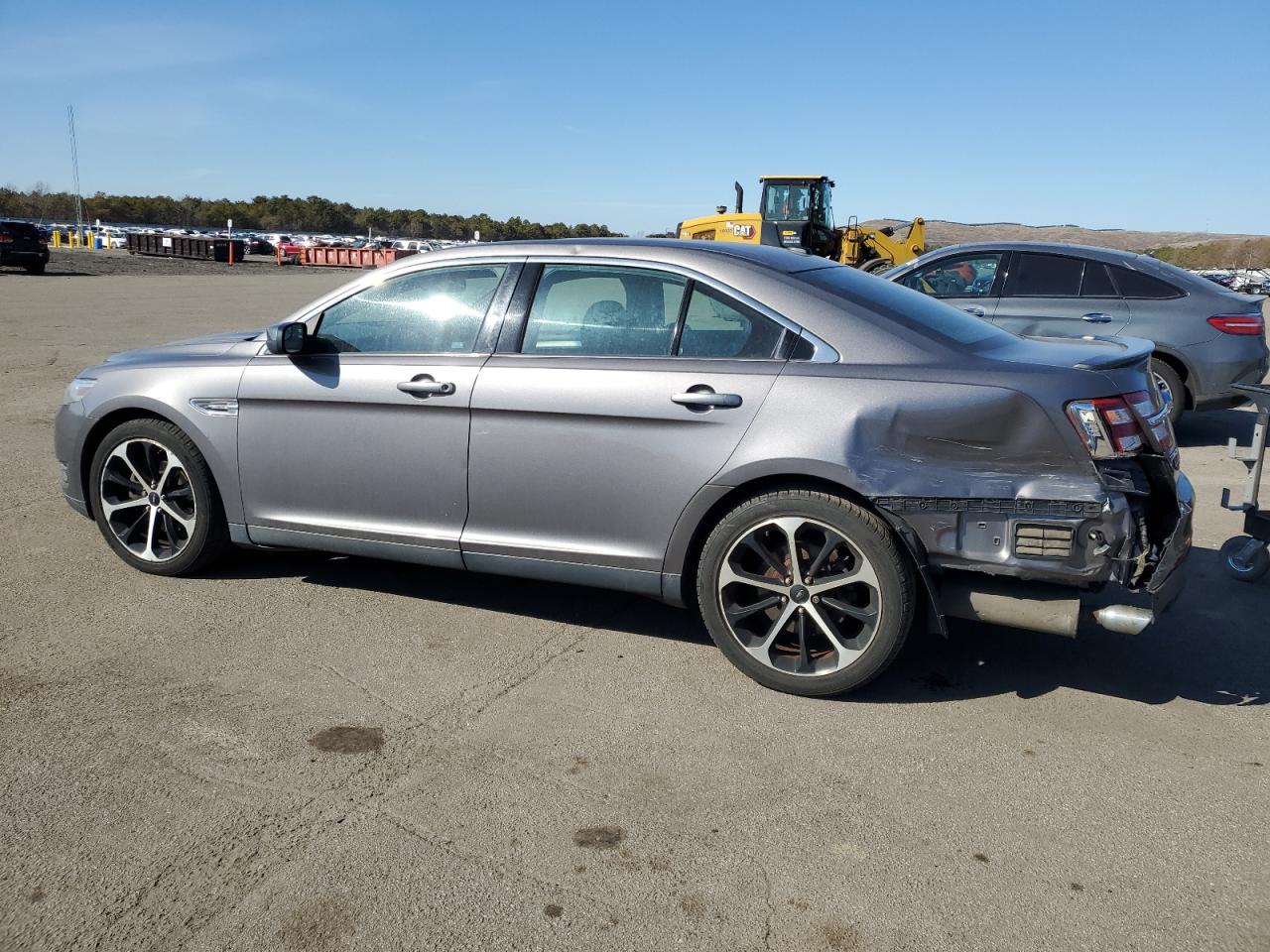 2014 Ford Taurus VIN 1FAHP2E87EG130421 Copart auction photo, rear end / minor dent/scratches damage thumbnail 2