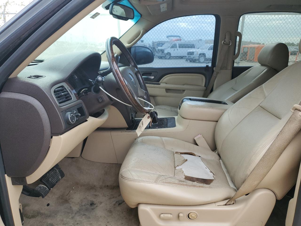 2012 GMC Yukon VIN 1GKS1EEF7CR328634 Copart auction photo, vandalism / minor dent/scratches damage thumbnail 7