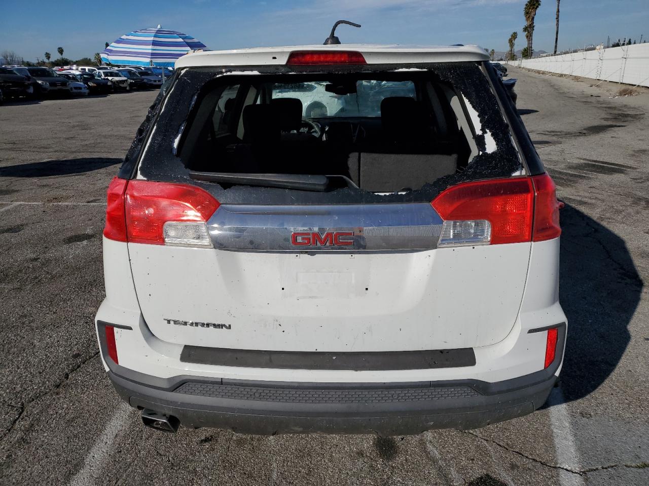 2017 GMC Terrain VIN 2GKALMEK7H6339665 Copart auction photo, burn damage thumbnail 6