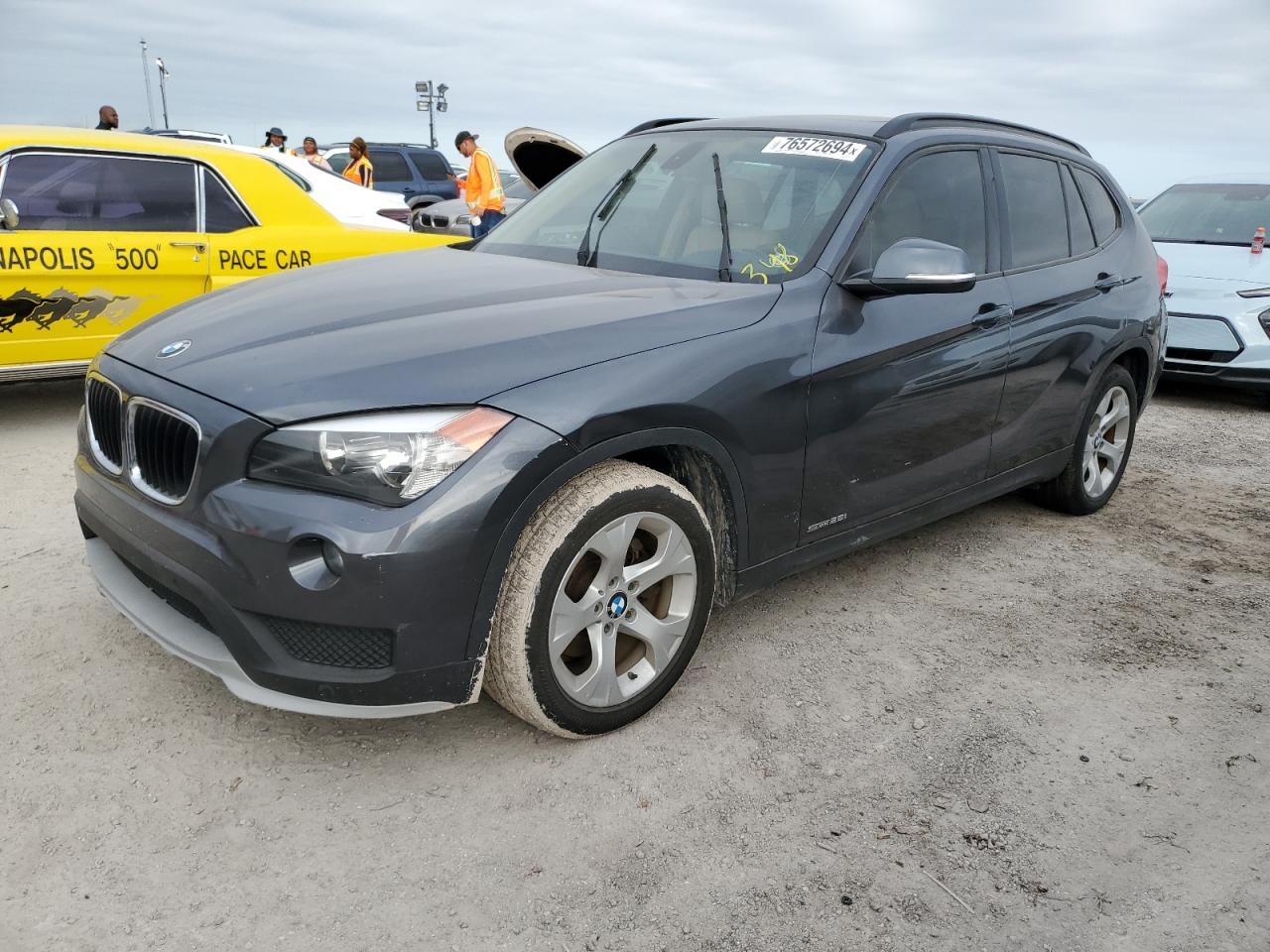 2015 BMW X1 VIN WBAVM1C51FV318189