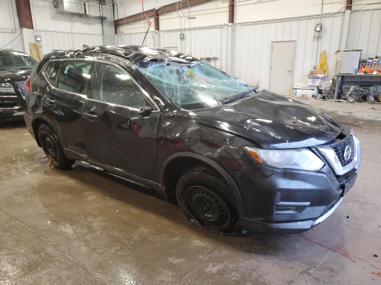 2019 Nissan Rogue VIN 5N1AT2MV5KC826661 Copart auction photo, rollover damage thumbnail 4