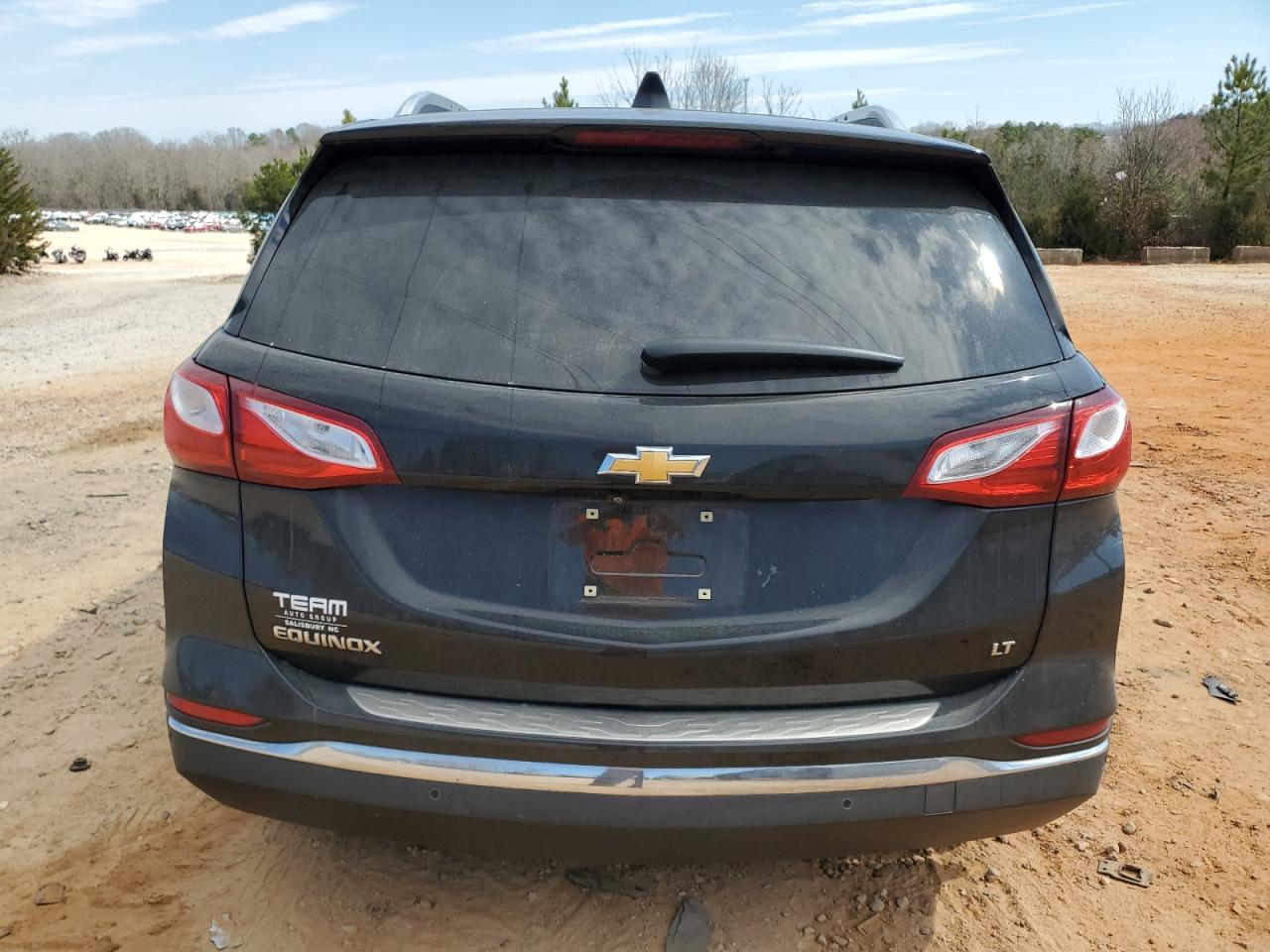 2019 Chevrolet Equinox VIN 2GNAXKEV9K6126679 Copart auction photo, side / rear end damage thumbnail 6