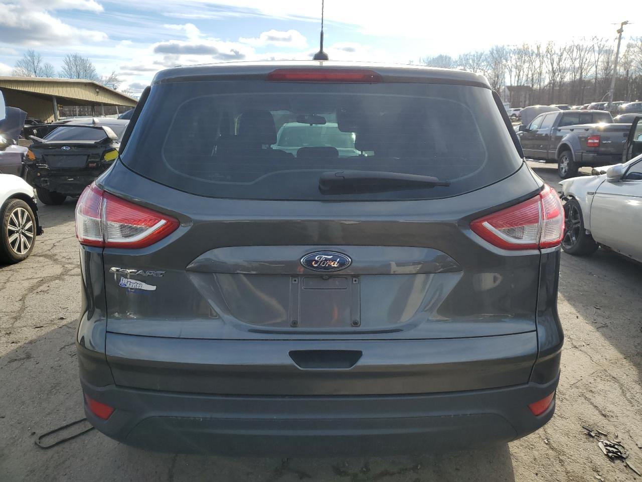 2016 Ford Escape VIN 1FMCU0F7XGUC85410 Copart auction photo, front end / side damage thumbnail 6