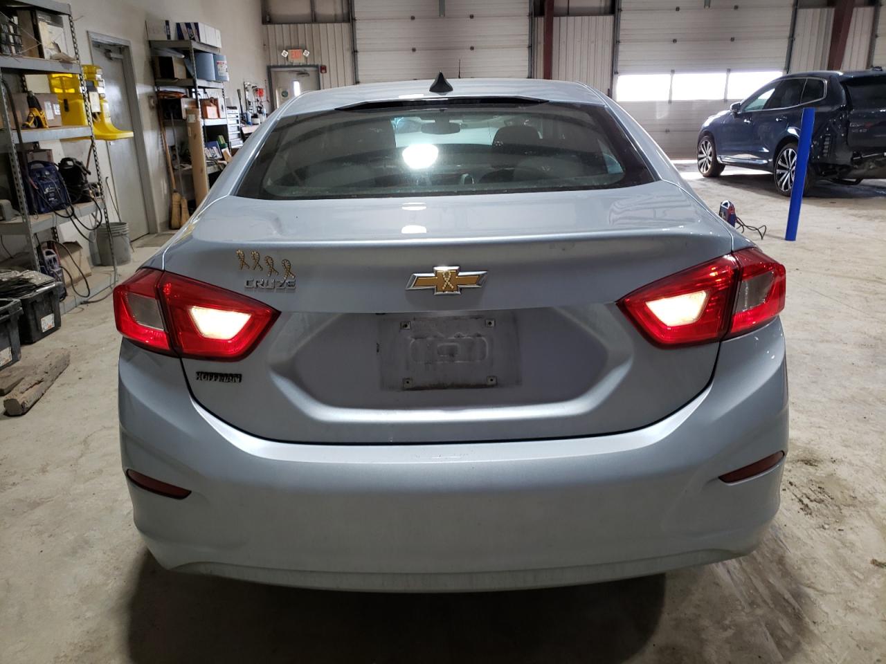 2018 Chevrolet Cruze VIN 1G1BC5SM4J7121466 Copart auction photo, front end damage thumbnail 6