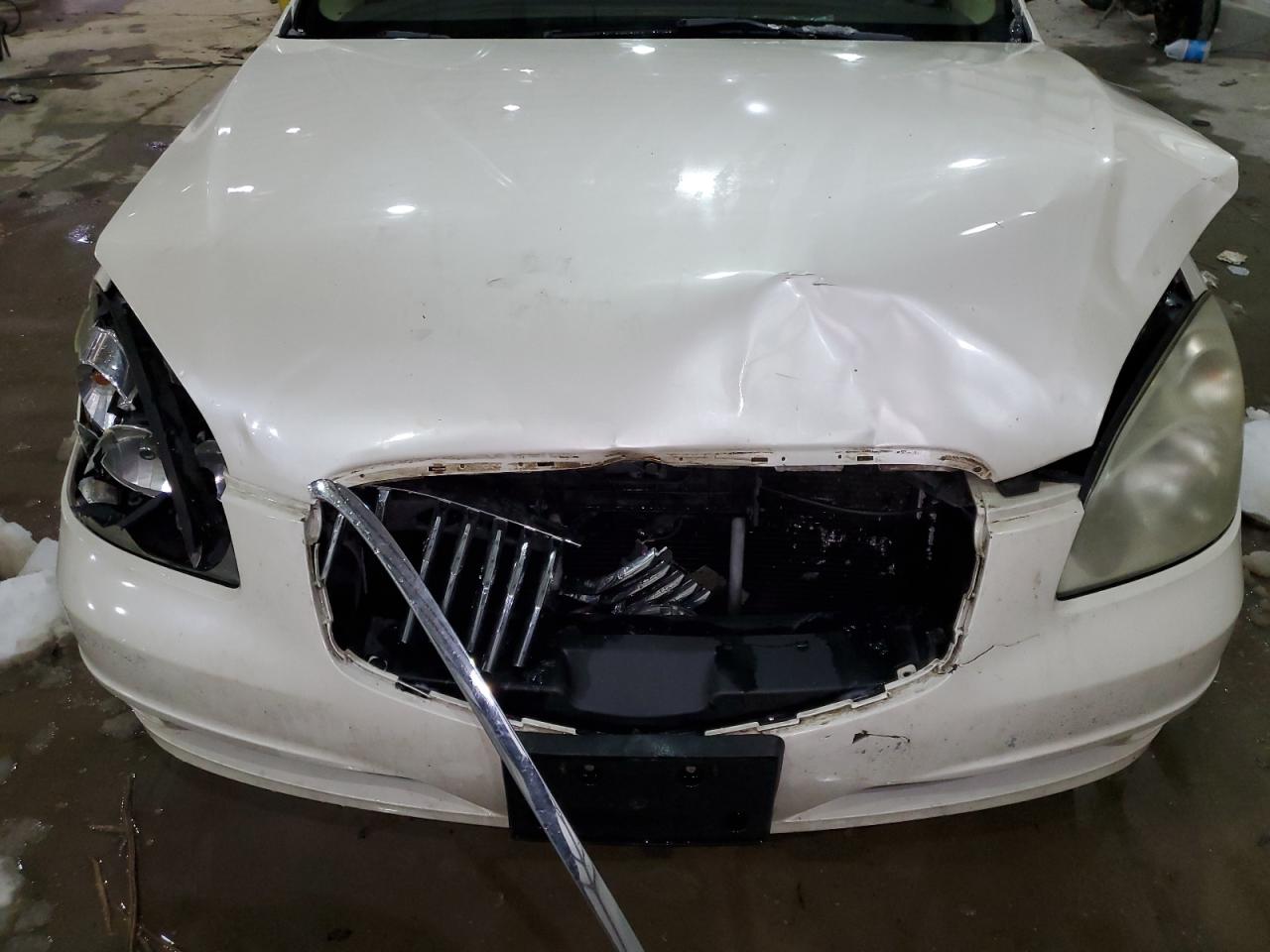2011 Buick Lucerne VIN 1G4HC5EM8BU118503 Copart auction photo, front end / side damage thumbnail 11