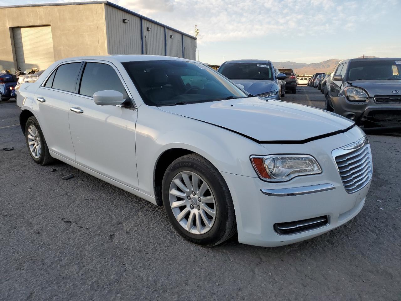2014 Chrysler 300 VIN 2C3CCAAG7EH276107 Copart auction photo, rear end damage thumbnail 4